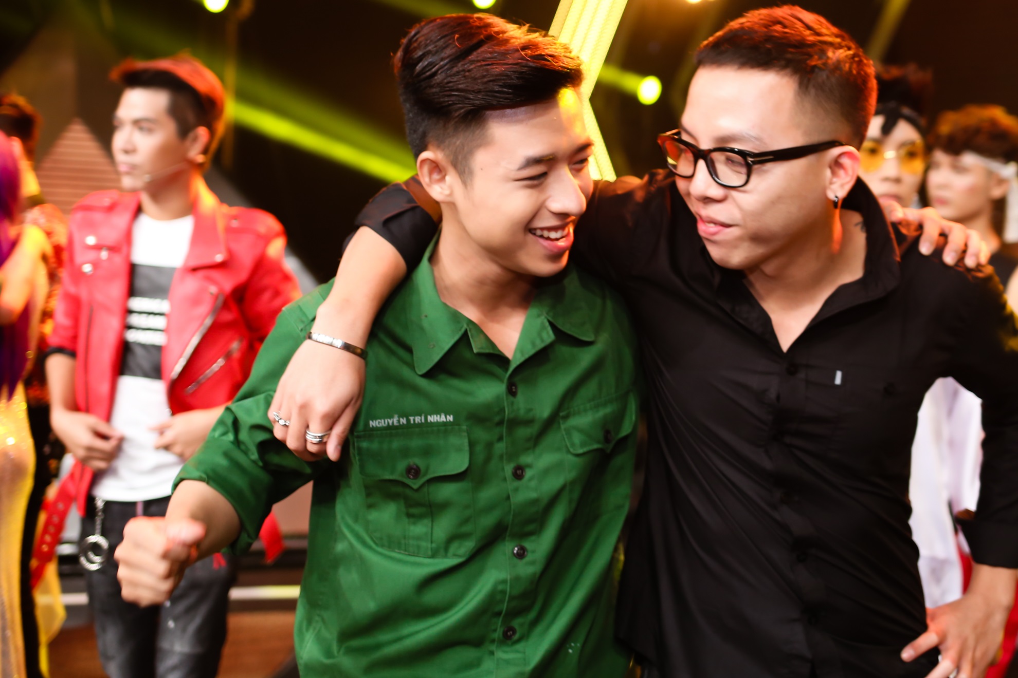 Thu Minh bất chợt nhắc về Hương Tràm trên sóng truyền hình - Ảnh 17. Thu Minh bất chợt nhắc về Hương Tràm trên sóng truyền hình - Ảnh 17.