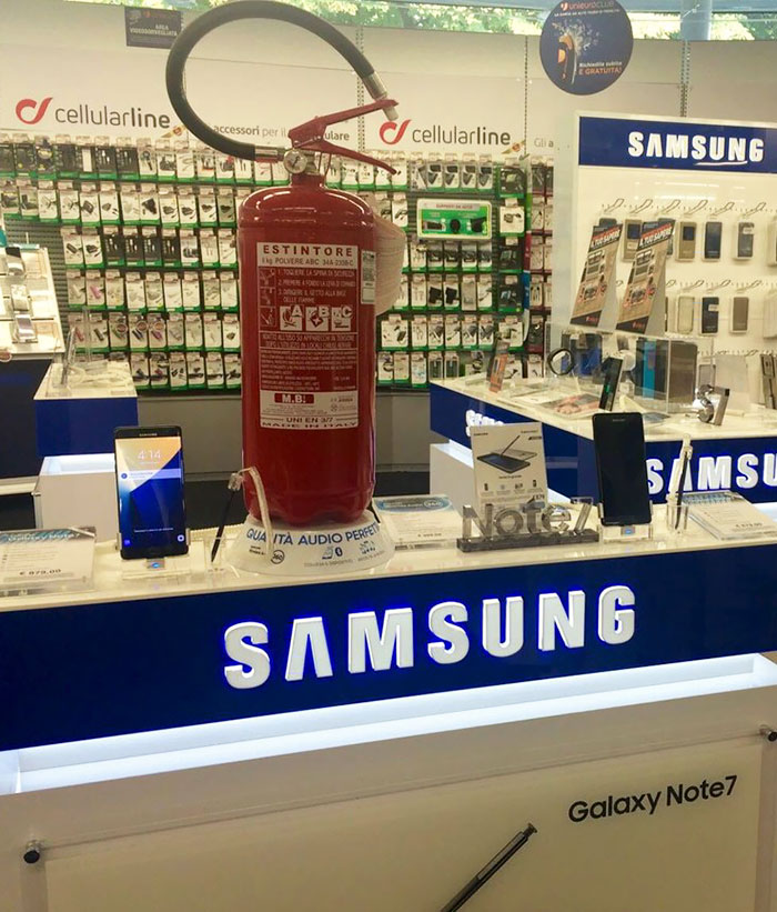 Ngàn lẻ một phản ứng éo le của cư dân mạng về Note7 khiến Samsung cũng phải méo mồm - Ảnh 3. Ngàn lẻ một phản ứng éo le của cư dân mạng về Note7 khiến Samsung cũng phải méo mồm - Ảnh 3.