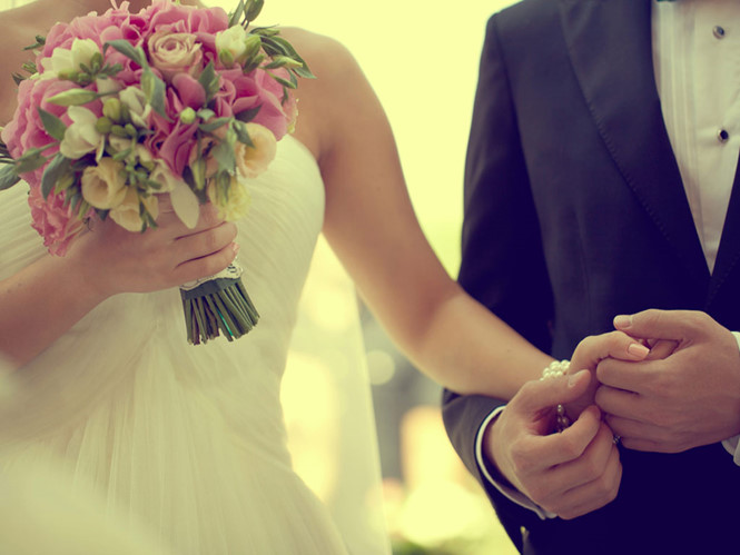 Có thể phải ngồi tù 7 năm nếu làm bạn gái có bầu mà không cưới - Ảnh 1. Có thể phải ngồi tù 7 năm nếu làm bạn gái có bầu mà không cưới - Ảnh 1.