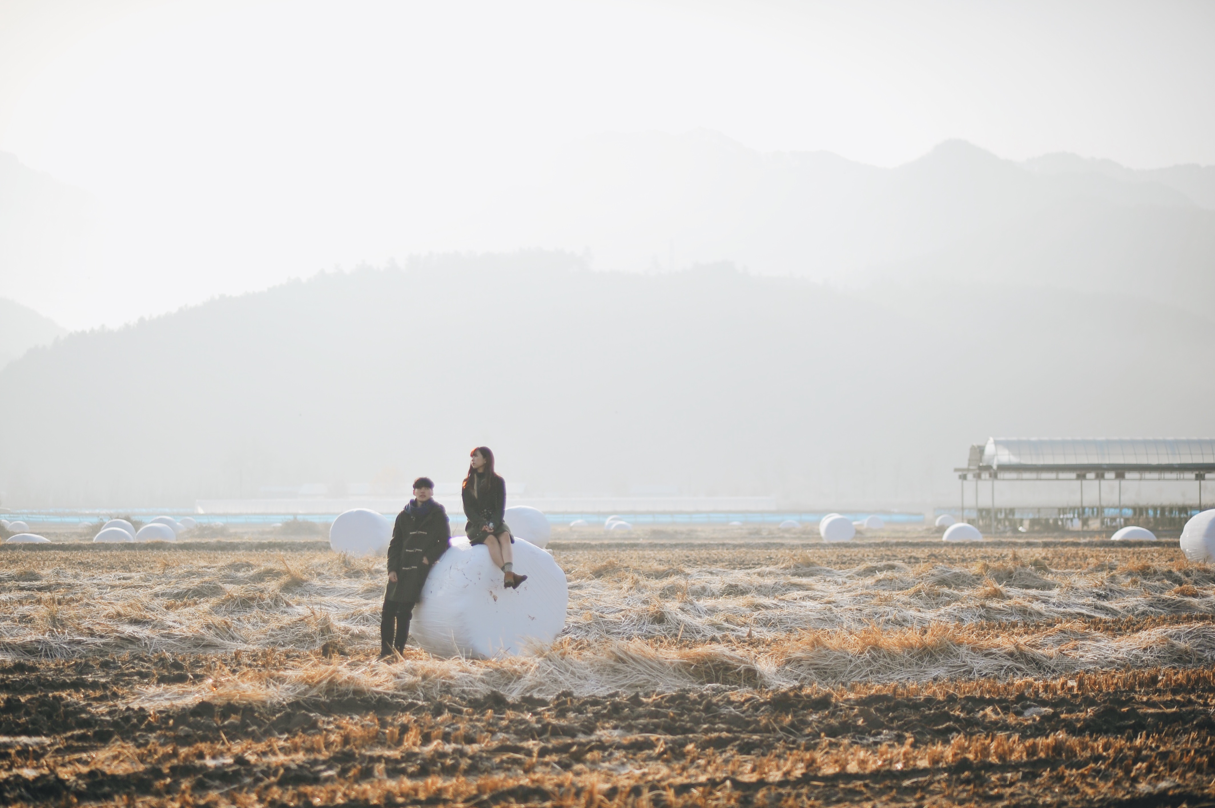 Chẳng phải chỉ Seoul, Hàn Quốc còn có những địa danh lãng mạn thôi rồi trong MV của MIN - Ảnh 3. Chẳng phải chỉ Seoul, Hàn Quốc còn có những địa danh lãng mạn thôi rồi trong MV của MIN - Ảnh 3.