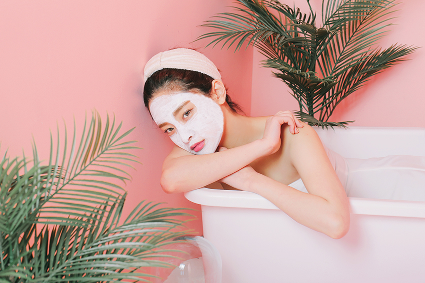 Học lỏm nguyên tắc nóng trước, lạnh sau của sao Hàn để da đẹp không tì vết - Ảnh 3. Học lỏm nguyên tắc nóng trước, lạnh sau của sao Hàn để da đẹp không tì vết - Ảnh 3.