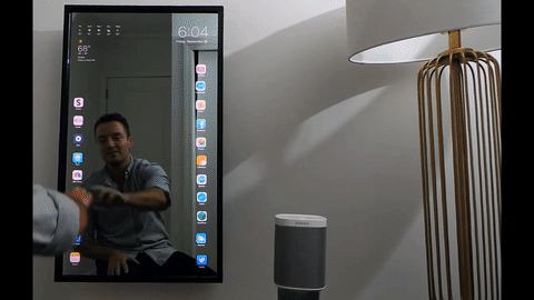 Chán màn hình nhỏ, anh chàng này biến cả gương soi thành iPhone khổng lồ - Ảnh 5.