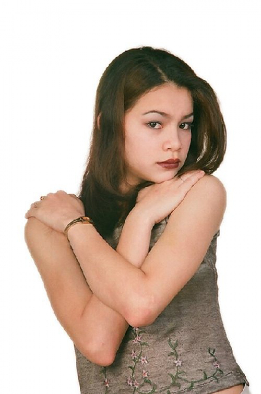 So sánh cách tạo dáng của Hà Hồ, Lan Khuê, Phạm Hương thuở mới vào nghề - Ảnh 5. So sánh cách tạo dáng của Hà Hồ, Lan Khuê, Phạm Hương thuở mới vào nghề - Ảnh 5.