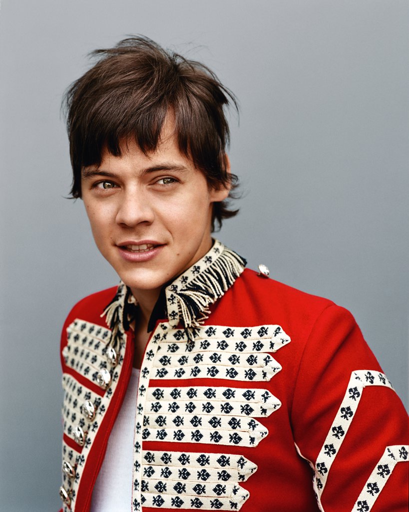 Harry Styles mà cứ thế này thì giới mẫu nam thất nghiệp mất! - Ảnh 4. Harry Styles mà cứ thế này thì giới mẫu nam thất nghiệp mất! - Ảnh 4.
