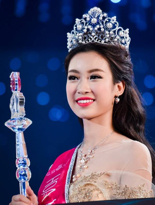 Khác biệt lớn giữa style make up ngoài đời với trên sân khấu đăng quang của các Hoa Hậu Việt Nam - Ảnh 21.
