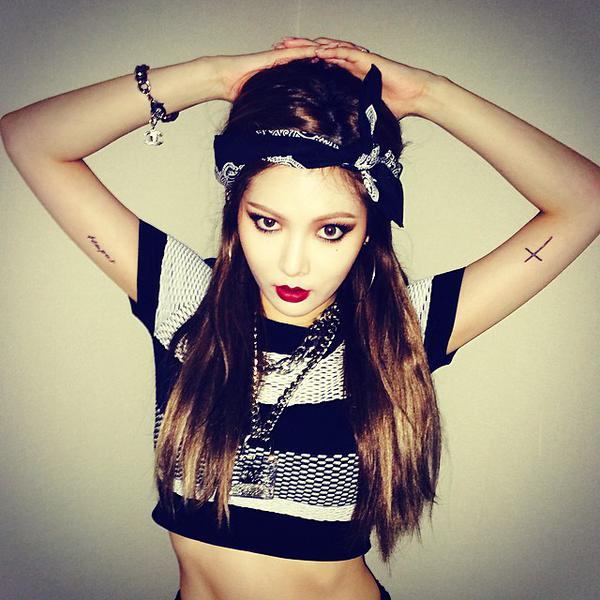 Hyuna Tattoo 2015 | netizen ngỡ ng 224 ng khi biết hyuna trang điểm c 224 ng nhẹ c 224 ng xinh Hyuna Tattoo 2015 | netizen ngỡ ng 224 ng khi biết hyuna trang điểm c 224 ng nhẹ c 224 ng xinh