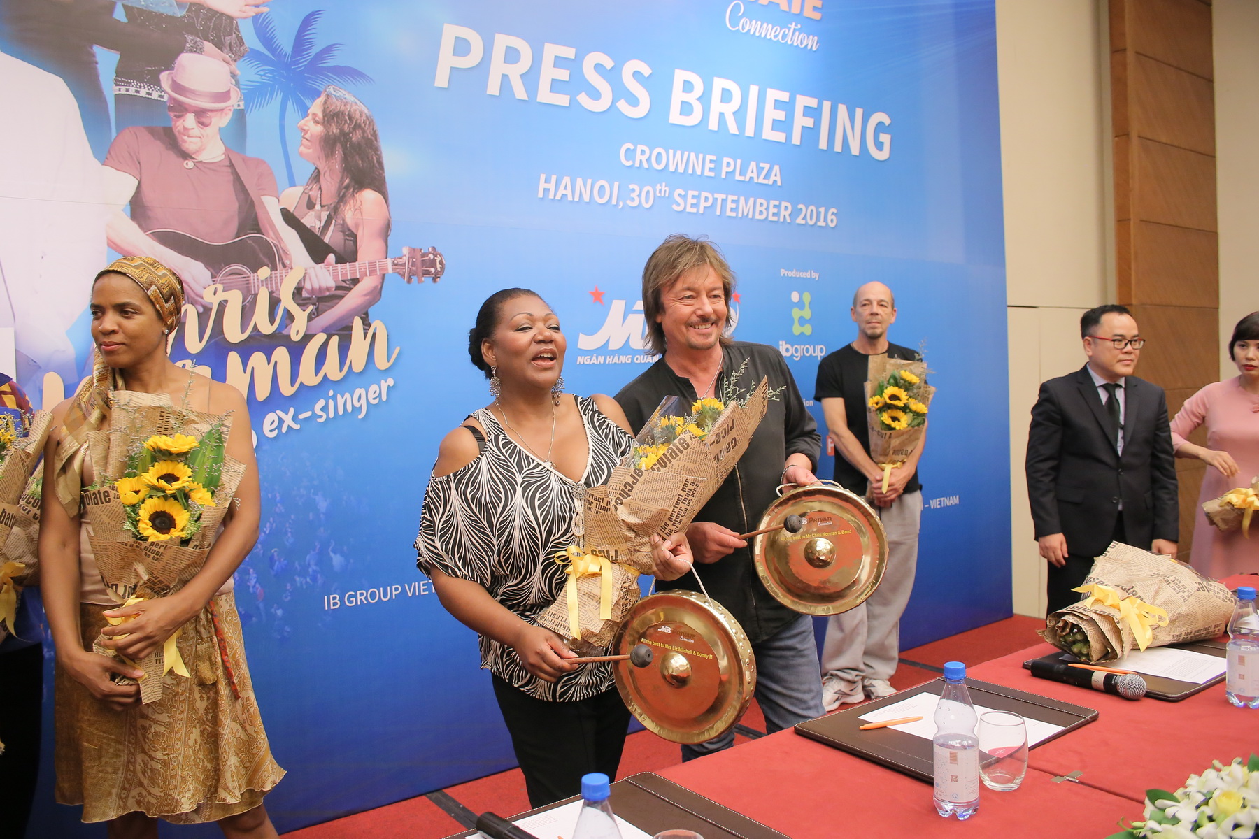 Huyền thoại của những bản Disco Boney M đã có mặt tại Việt Nam - Ảnh 6. Huyền thoại của những bản Disco Boney M đã có mặt tại Việt Nam - Ảnh 6.