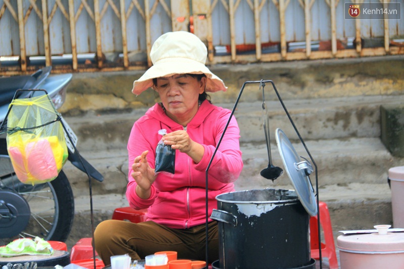 Quán xí mà phù tuổi đời 70 năm ngon nhất ở Hội An - Ảnh 11. Quán xí mà phù tuổi đời 70 năm ngon nhất ở Hội An - Ảnh 11.