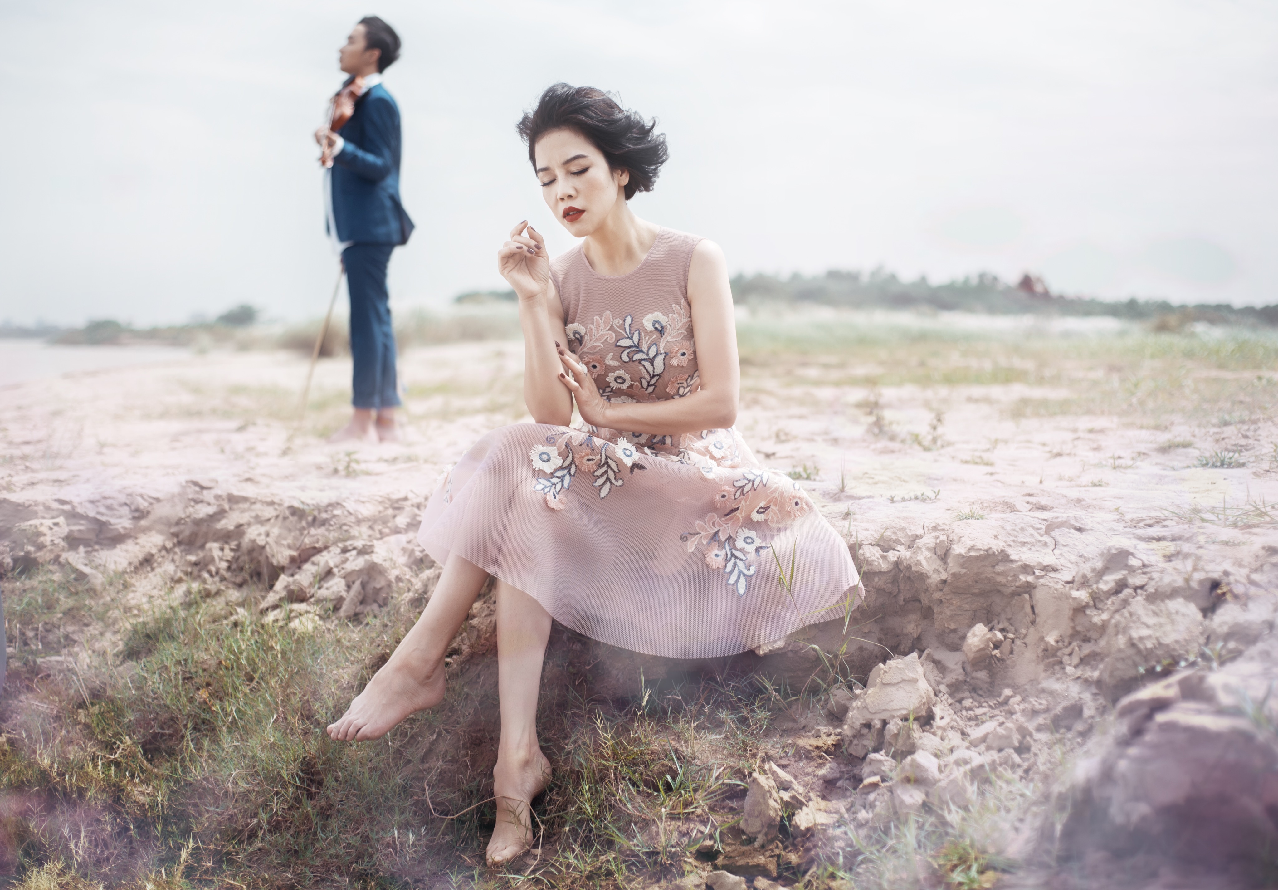 Thu Phương ra mắt single nối tiếp bản hit Sau tất cả cùng đàn em Hoàng Rob - Ảnh 4. Thu Phương ra mắt single nối tiếp bản hit Sau tất cả cùng đàn em Hoàng Rob - Ảnh 4.