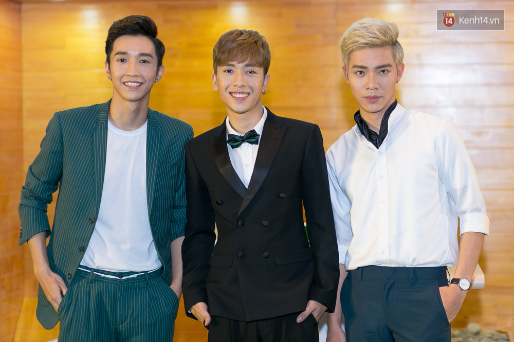 Sơn Tùng M-TP xuất hiện cực chất và đẹp trai giữa dàn mỹ nhân hot của showbiz Việt - Ảnh 15. Sơn Tùng M-TP xuất hiện cực chất và đẹp trai giữa dàn mỹ nhân hot của showbiz Việt - Ảnh 15.