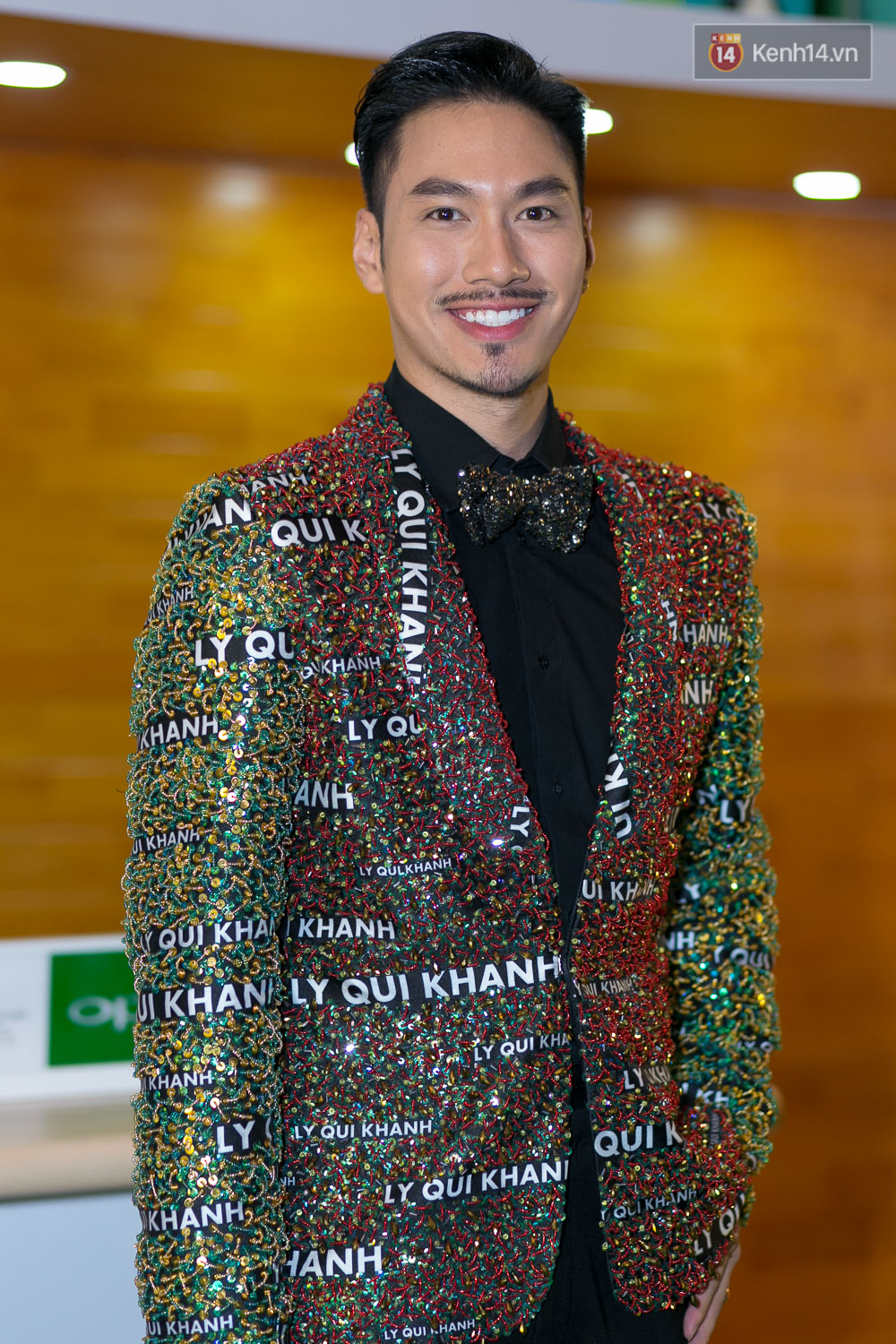 Sơn Tùng M-TP xuất hiện cực chất và đẹp trai giữa dàn mỹ nhân hot của showbiz Việt - Ảnh 16. Sơn Tùng M-TP xuất hiện cực chất và đẹp trai giữa dàn mỹ nhân hot của showbiz Việt - Ảnh 16.