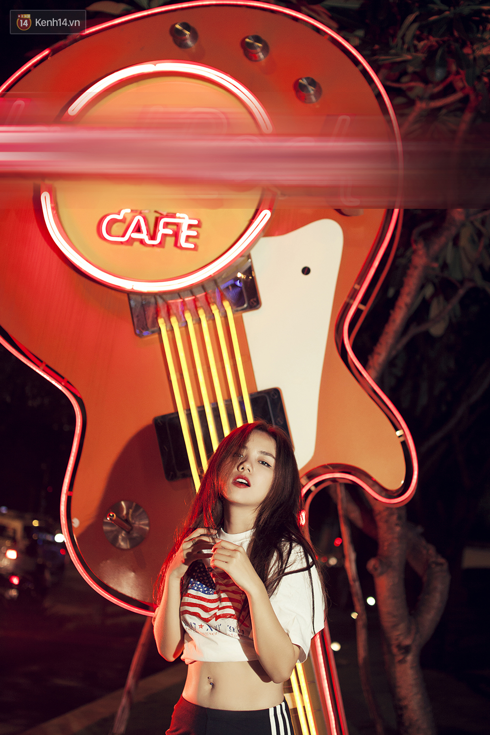 Bạn muốn ăn vận vừa sexy lại vừa khỏe khoắn? Hãy trưng dụng ngay đồ bơi và đồ tập của mình nào! - Ảnh 17. Bạn muốn ăn vận vừa sexy lại vừa khỏe khoắn? Hãy trưng dụng ngay đồ bơi và đồ tập của mình nào! - Ảnh 17.