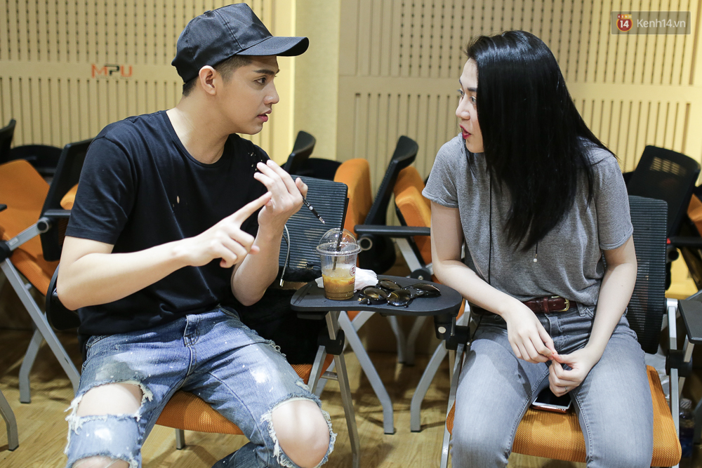 Noo Phước Thịnh căng thẳng tập luyện cùng ban nhạc cho Live Concert hoành tráng - Ảnh 10. Noo Phước Thịnh căng thẳng tập luyện cùng ban nhạc cho Live Concert hoành tráng - Ảnh 10.