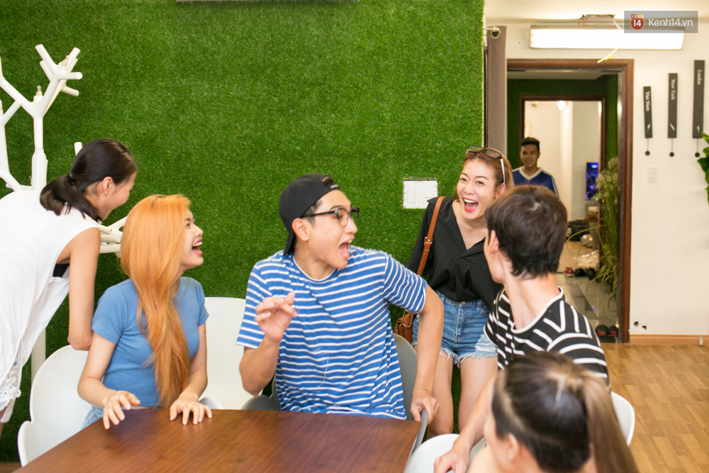 Nhà chung Next Top ngập nước mắt khi Kim Nhã bất ngờ trở về - Ảnh 3. Nhà chung Next Top ngập nước mắt khi Kim Nhã bất ngờ trở về - Ảnh 3.