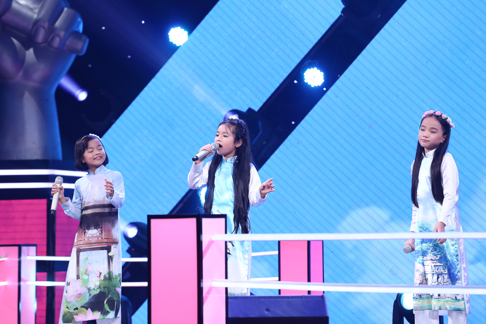 The Voice Kids: 3 hot boy nhí team Đông Nhi khiến các HLV ngẩn ngơ - Ảnh 6. The Voice Kids: 3 hot boy nhí team Đông Nhi khiến các HLV ngẩn ngơ - Ảnh 6.