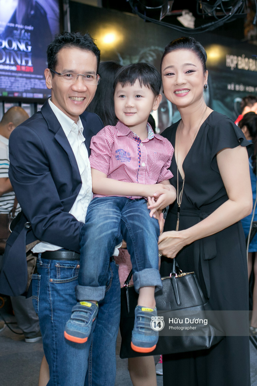 Elly Trần xinh xắn, rạng rỡ đối ngược Midu hắc ám - Ảnh 9. Elly Trần xinh xắn, rạng rỡ đối ngược Midu hắc ám - Ảnh 9.