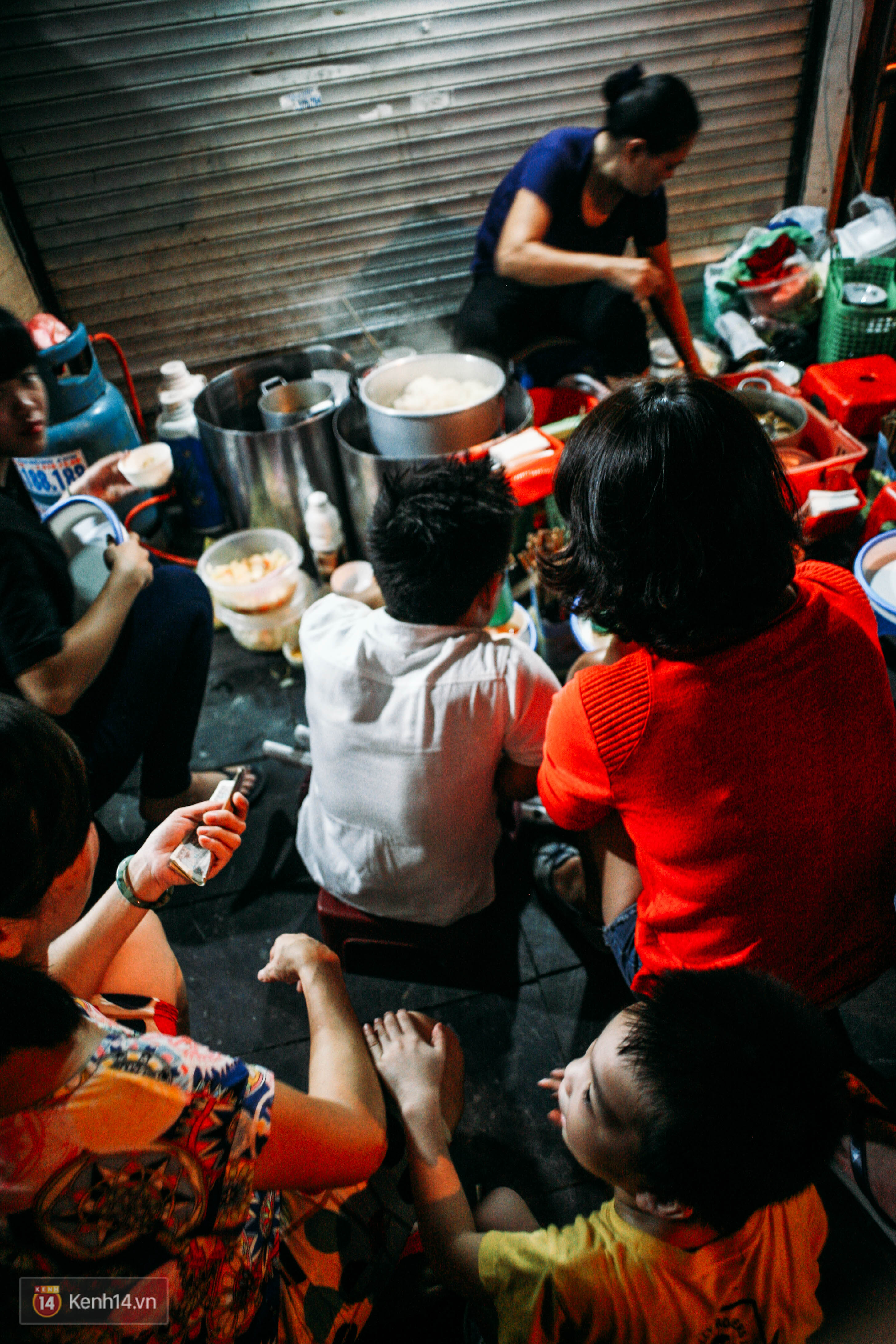 Ngày Hà Nội mát trời, đi ăn xôi ở 3 hàng vỉa hè cứ chậm chân... là hết - Ảnh 13. Ngày Hà Nội mát trời, đi ăn xôi ở 3 hàng vỉa hè cứ chậm chân... là hết - Ảnh 13.