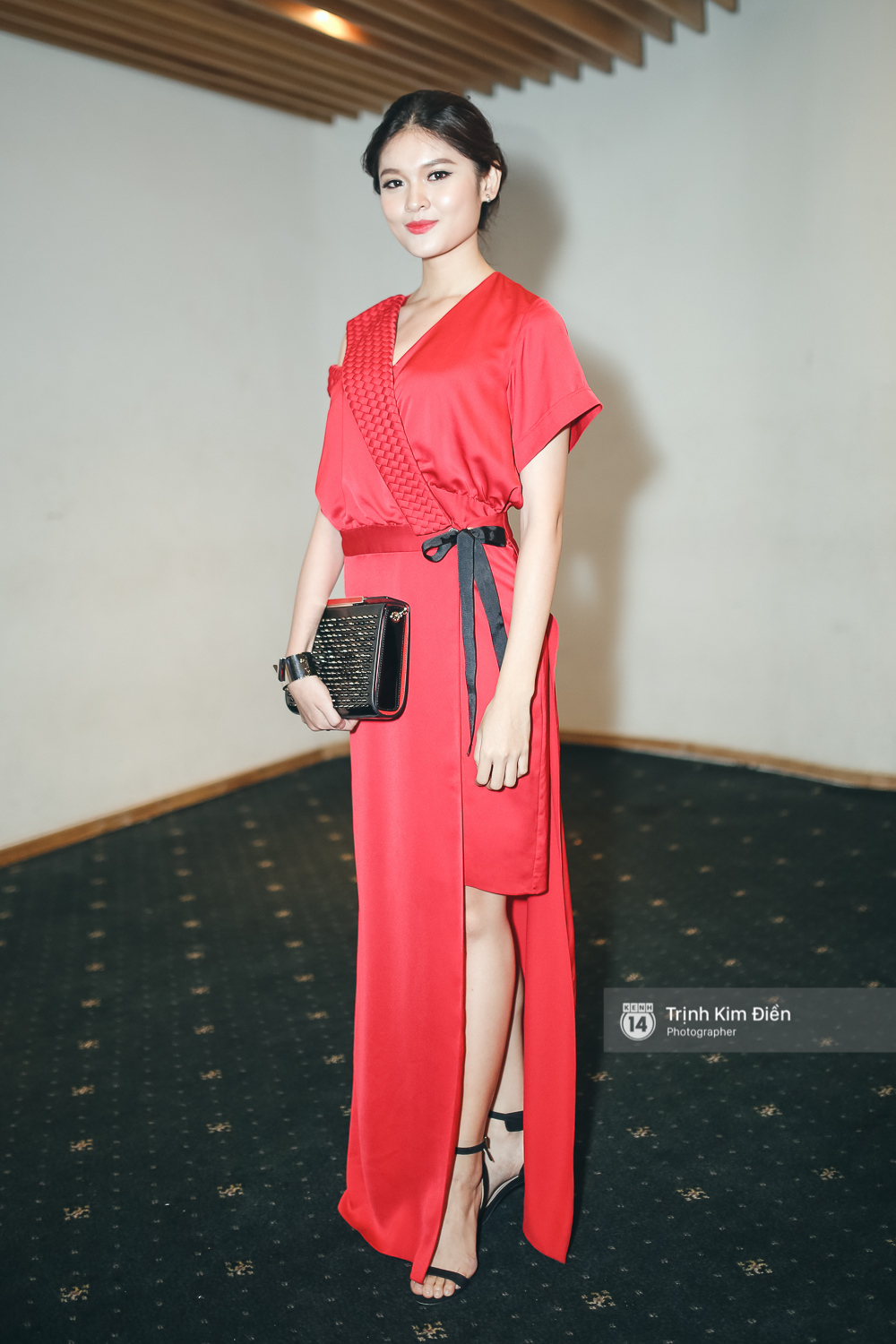 Hạ Vi & Á hậu Thùy Dung thắp sáng thảm đỏ Elle Show 2016 với dung nhan không góc chết - Ảnh 4. Hạ Vi & Á hậu Thùy Dung thắp sáng thảm đỏ Elle Show 2016 với dung nhan không góc chết - Ảnh 4.