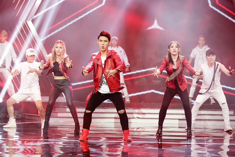 Lip B, Monstar, Bích Phương... đốt nóng sân khấu Khởi đầu ước mơ - Ảnh 11. Lip B, Monstar, Bích Phương... đốt nóng sân khấu Khởi đầu ước mơ - Ảnh 11.