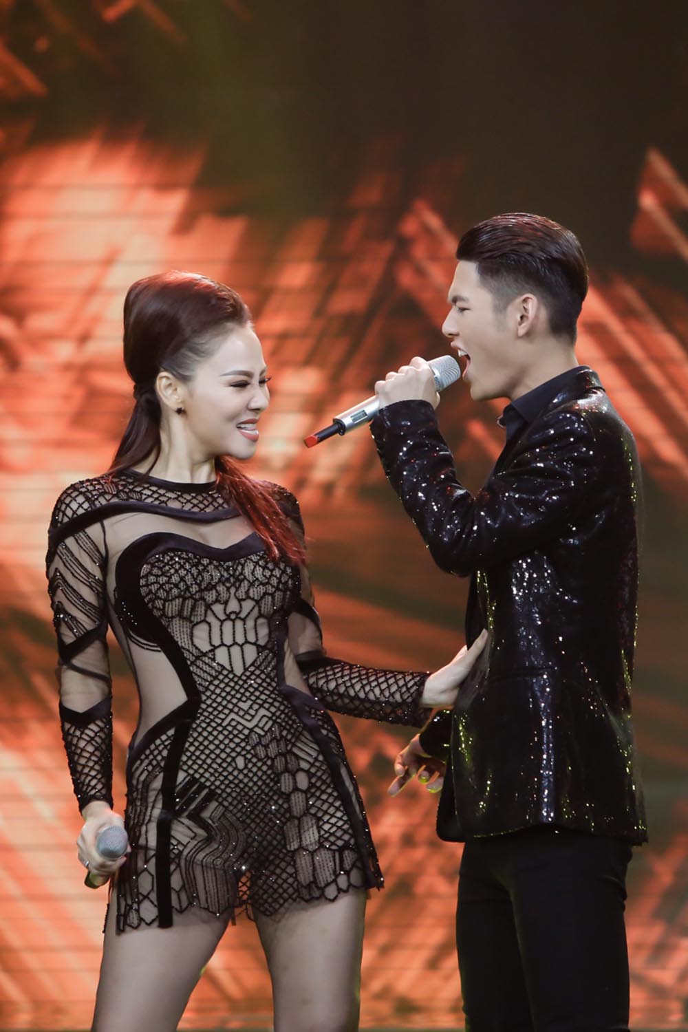 Học trò Khắc Hưng giành chiến thắng tuyệt đối tại Khởi đầu ước mơ - Ảnh 11. Học trò Khắc Hưng giành chiến thắng tuyệt đối tại Khởi đầu ước mơ - Ảnh 11.