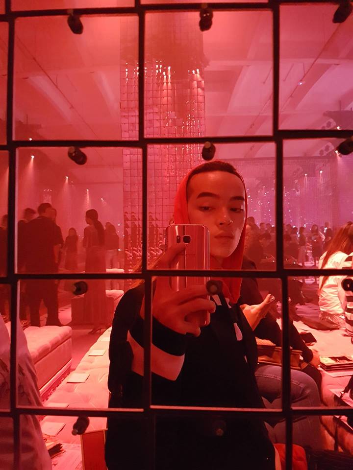 Kelbin Lei phủ đầy hàng hiệu, thẳng tiến dự show tại Milan Fashion Week - Ảnh 7. Kelbin Lei phủ đầy hàng hiệu, thẳng tiến dự show tại Milan Fashion Week - Ảnh 7.