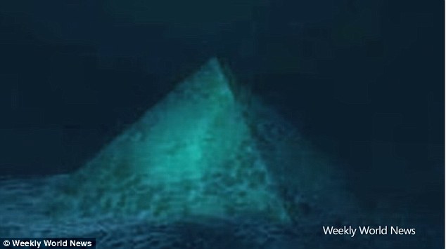 Kim tự tháp pha lê dưới đáy biển Tam giác Bermuda là nguyên nhân khiến máy bay mất tích?