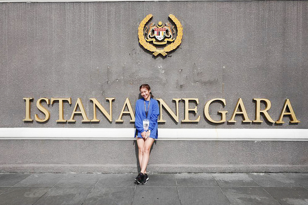 Khả Ngân tự hào tham gia Tuần lễ Asean tại Malaysia cùng loạt nghệ sĩ quốc tế - Ảnh 11. Khả Ngân tự hào tham gia Tuần lễ Asean tại Malaysia cùng loạt nghệ sĩ quốc tế - Ảnh 11.