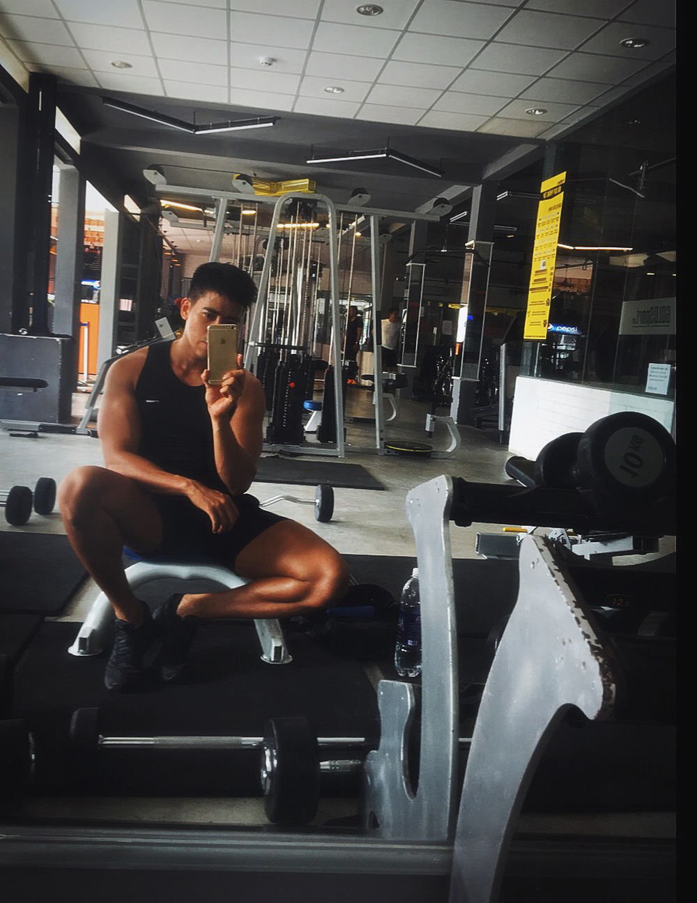 Nhìn người ta đi, lột xác thành 6 múi hết rồi. Bạn còn chờ đến bao giờ? - Ảnh 3. Nhìn người ta đi, lột xác thành 6 múi hết rồi. Bạn còn chờ đến bao giờ? - Ảnh 3.