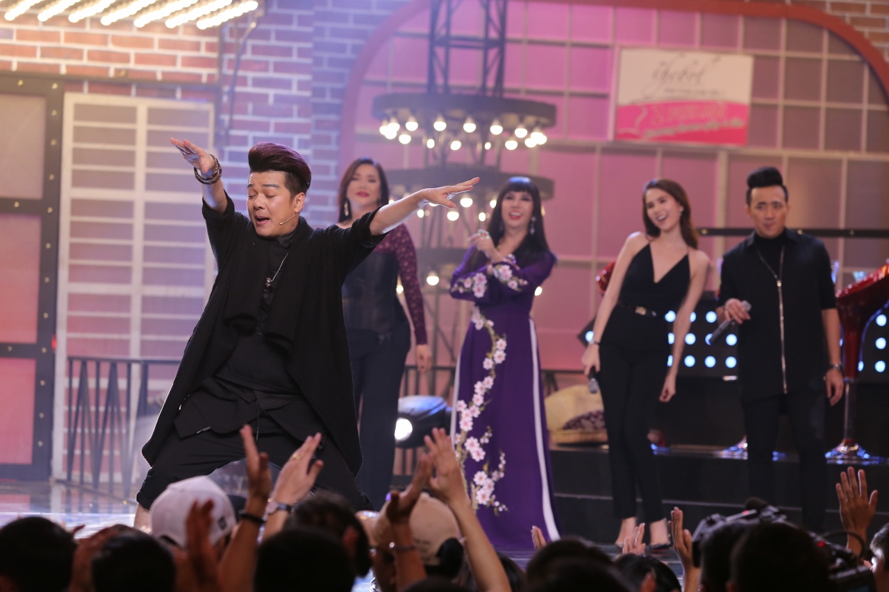 Long Nhật từ chối Trấn Thành vì... em bằng tuổi con trai chị thôi - Ảnh 9. Long Nhật từ chối Trấn Thành vì... em bằng tuổi con trai chị thôi - Ảnh 9.