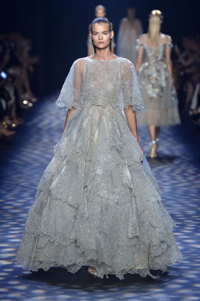 9 bộ sưu tập và những giấc mơ tuyệt vời cho con gái từ NYFW - Ảnh 23. 9 bộ sưu tập và những giấc mơ tuyệt vời cho con gái từ NYFW - Ảnh 23.