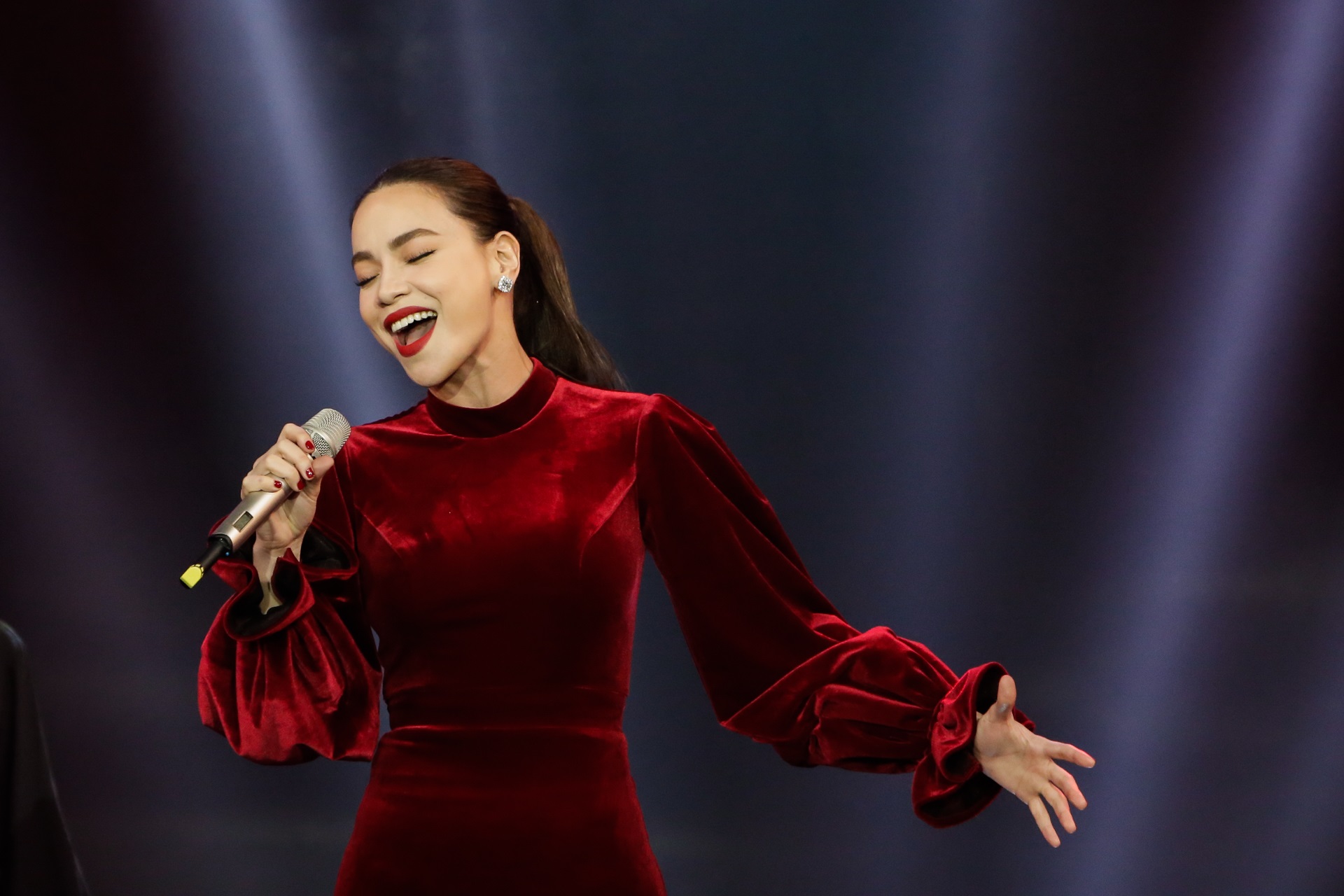 Học trò Khắc Hưng giành chiến thắng tuyệt đối tại Khởi đầu ước mơ - Ảnh 17. Học trò Khắc Hưng giành chiến thắng tuyệt đối tại Khởi đầu ước mơ - Ảnh 17.