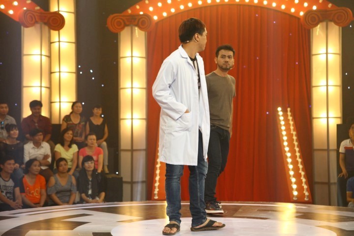 Trấn Thành bối rối khi tài xế riêng và bạn thân đi thi Thách thức danh hài - Ảnh 3. Trấn Thành bối rối khi tài xế riêng và bạn thân đi thi Thách thức danh hài - Ảnh 3.