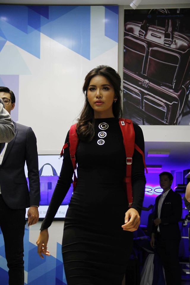 Minh Tú - Mẫu Việt có body hot nhất Việt Nam bỗng dưng... tròn quay - Ảnh 1. Minh Tú - Mẫu Việt có body hot nhất Việt Nam bỗng dưng... tròn quay - Ảnh 1.