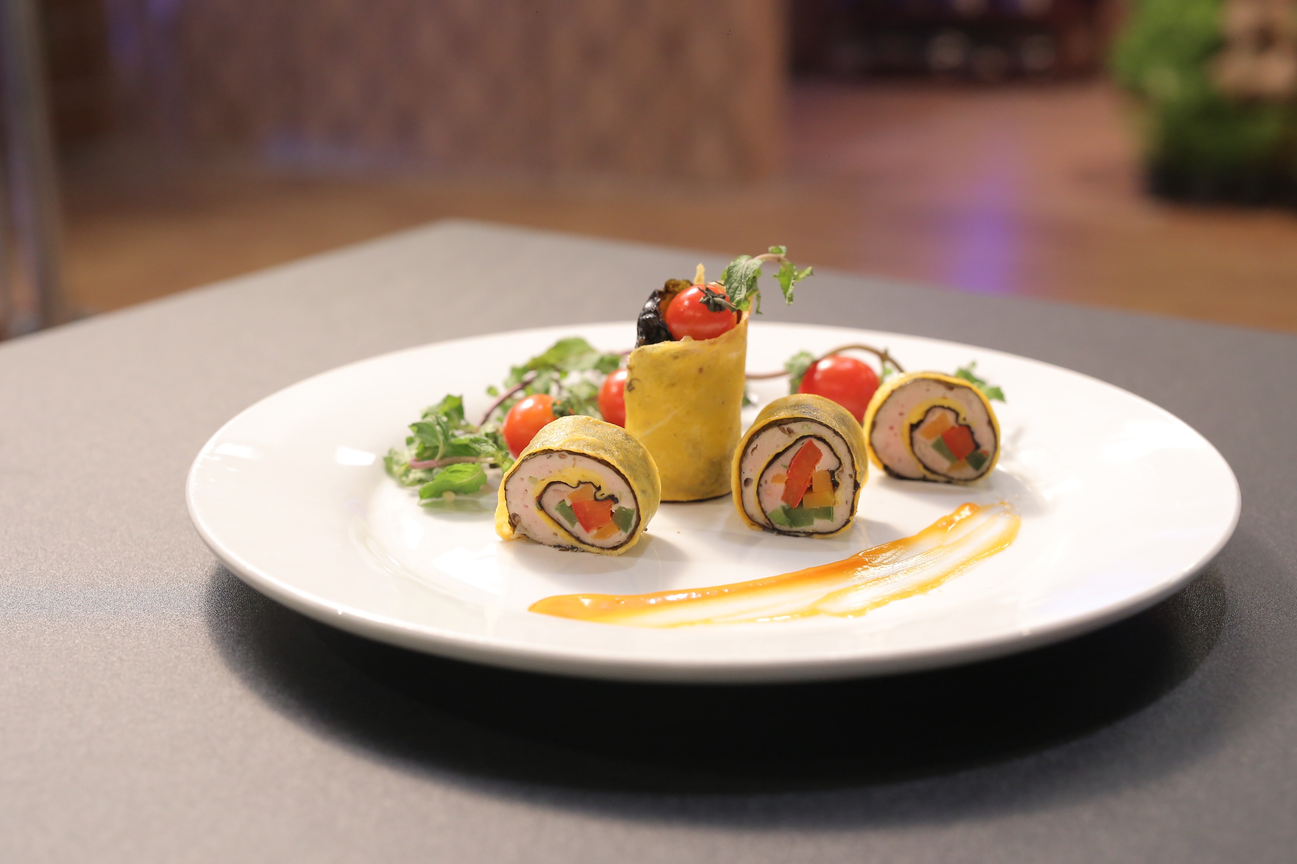 Xem đoạn clip này bạn sẽ không ngờ trẻ em Việt Nam lại nấu ăn giỏi đến thế! - Ảnh 4. Xem đoạn clip này bạn sẽ không ngờ trẻ em Việt Nam lại nấu ăn giỏi đến thế! - Ảnh 4.