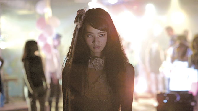 Danh tính và nhan sắc cực xinh của nàng mẫu Nhật đang quá hot vì nghi hẹn hò với G-Dragon (Big Bang) - Ảnh 8. Danh tính và nhan sắc cực xinh của nàng mẫu Nhật đang quá hot vì nghi hẹn hò với G-Dragon (Big Bang) - Ảnh 8.