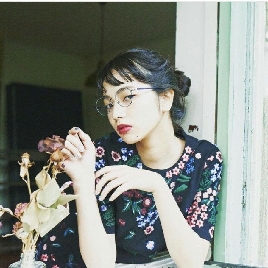 Danh tính và nhan sắc cực xinh của nàng mẫu Nhật đang quá hot vì nghi hẹn hò với G-Dragon (Big Bang) - Ảnh 10. Danh tính và nhan sắc cực xinh của nàng mẫu Nhật đang quá hot vì nghi hẹn hò với G-Dragon (Big Bang) - Ảnh 10.