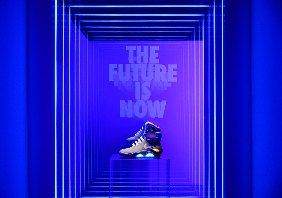 Tin được không: 2,2 tỷ đồng là giá cho đôi Nike Mag phiên bản mới nhất! - Ảnh 6. Tin được không: 2,2 tỷ đồng là giá cho đôi Nike Mag phiên bản mới nhất! - Ảnh 6.