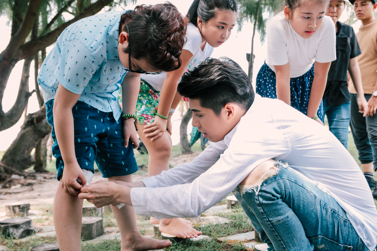 Noo Phước Thịnh cùng học trò quay MV bảo vệ môi trường - Ảnh 10. Noo Phước Thịnh cùng học trò quay MV bảo vệ môi trường - Ảnh 10.