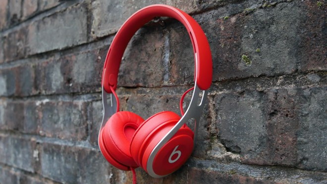 15 món hàng giảm giá đáng mua nhất ngày Black Friday - Ảnh 2. 15 món hàng giảm giá đáng mua nhất ngày Black Friday - Ảnh 2.