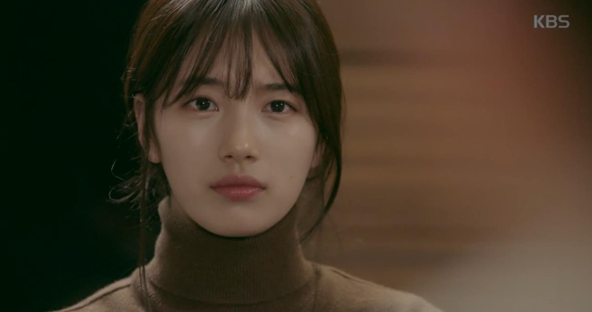 Uncontrollably Fond: Kim Woo Bin tỏ tình với Suzy trước toàn thể người hâm mộ - Ảnh 2.