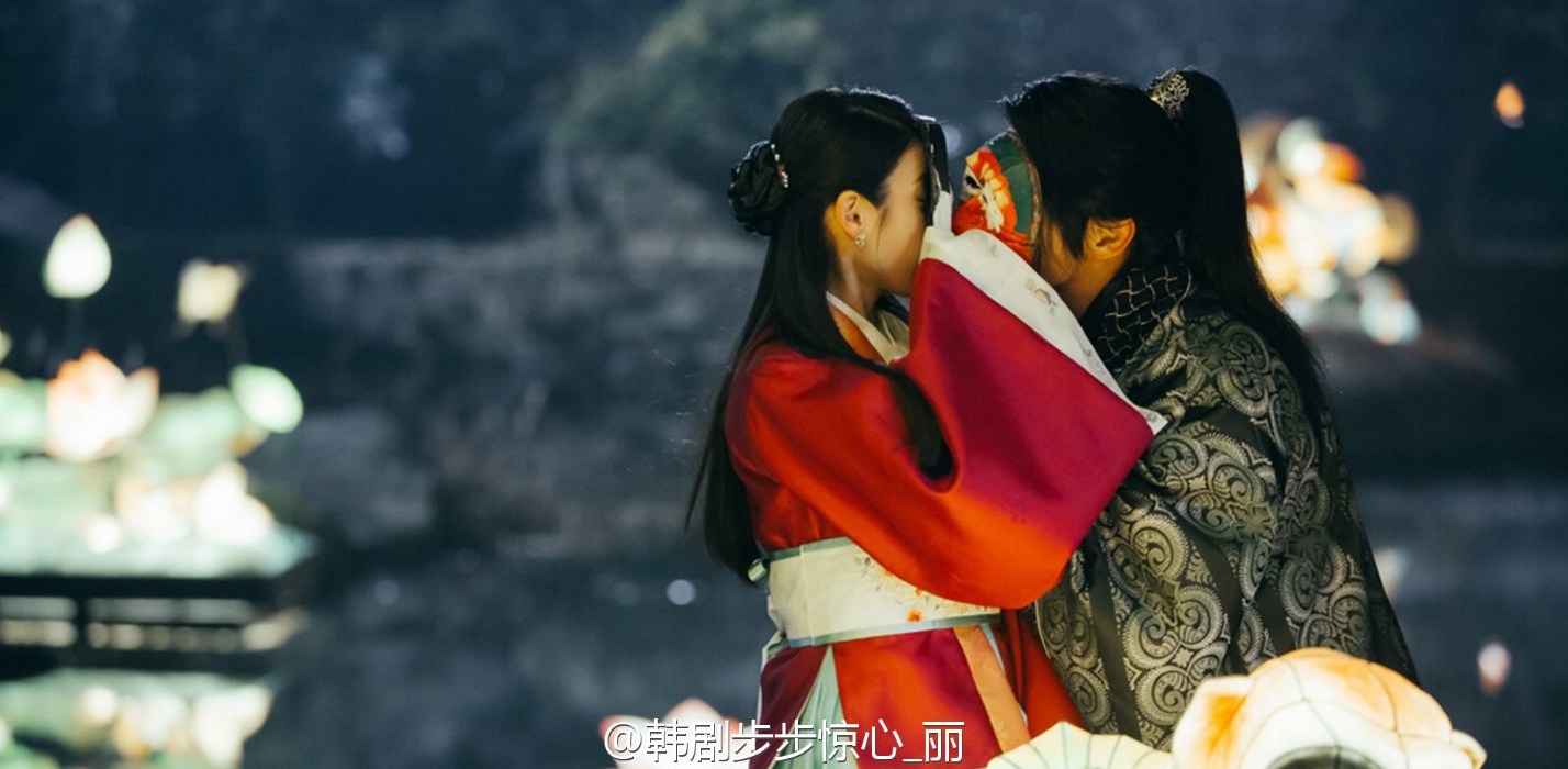 Tứ hoàng tử Wang So - Khuất sau chiếc mặt nạ chính là bi thương vô tận? - Ảnh 5. Tứ hoàng tử Wang So - Khuất sau chiếc mặt nạ chính là bi thương vô tận? - Ảnh 5.