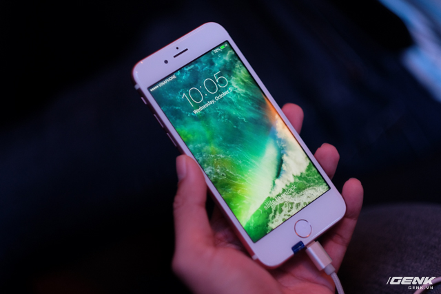 Cảnh báo: iPhone 7 giả đã len lỏi đến thị trường Việt Nam, giá chỉ 2,5 triệu VNĐ, chạy Android nhái iOS như thật - Ảnh 5.