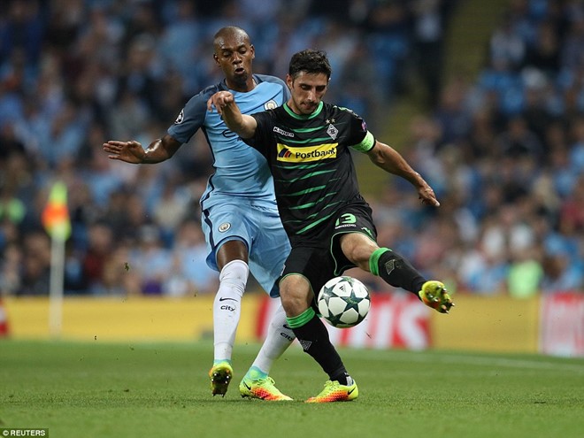 Aguero ghi 3 bàn, Man City của Guardiola ra quân hoàn hảo - Ảnh 8. Aguero ghi 3 bàn, Man City của Guardiola ra quân hoàn hảo - Ảnh 8.