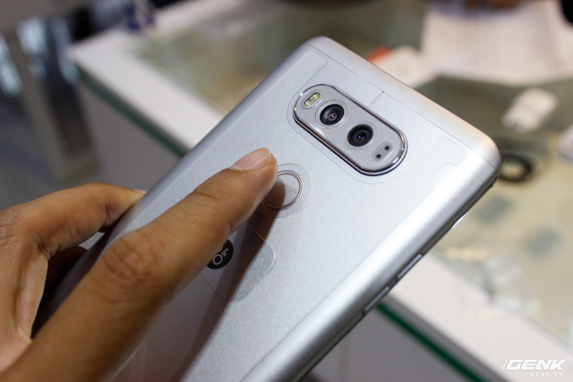 Trên tay siêu phẩm LG V20 tại Việt Nam: ngoại hình cứng cáp hơn, trang bị camera kép, giá gần 17 triệu đồng - Ảnh 9.