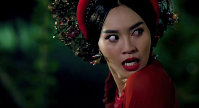 Tấm Cám: Chuyện Chưa Kể - Khi tham vọng là chiếc áo quá khổ và có phần diêm dúa - Ảnh 9. Tấm Cám: Chuyện Chưa Kể - Khi tham vọng là chiếc áo quá khổ và có phần diêm dúa - Ảnh 9.