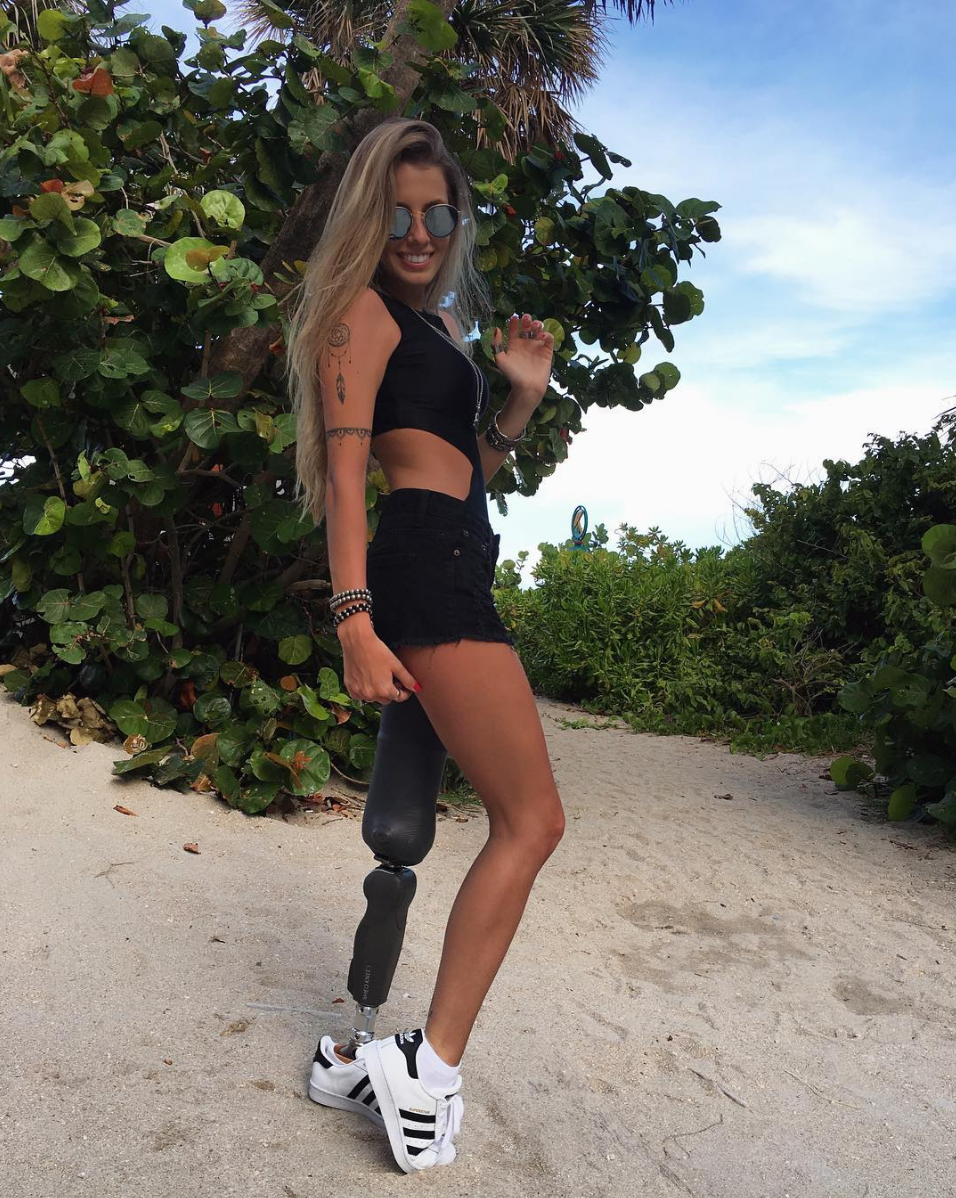 - Ảnh 11. - Ảnh 11.