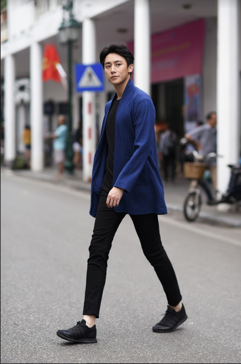 Rocker Nguyễn cực cuốn hút với street style ngày chớm đông - Ảnh 10. Rocker Nguyễn cực cuốn hút với street style ngày chớm đông - Ảnh 10.