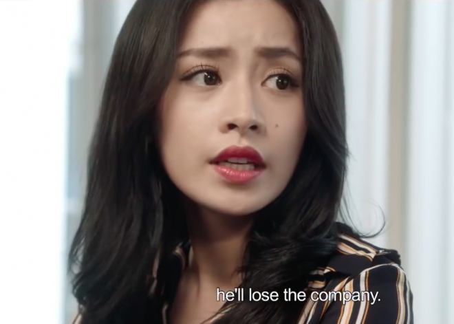 Cuộc chiến nhan sắc tháng 12: Angela Phương Trinh VS. Chi Pu - Ảnh 9. Cuộc chiến nhan sắc tháng 12: Angela Phương Trinh VS. Chi Pu - Ảnh 9.