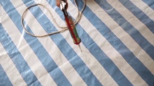 Cuốn dây thừng thành thảm trong tích tắc - 2