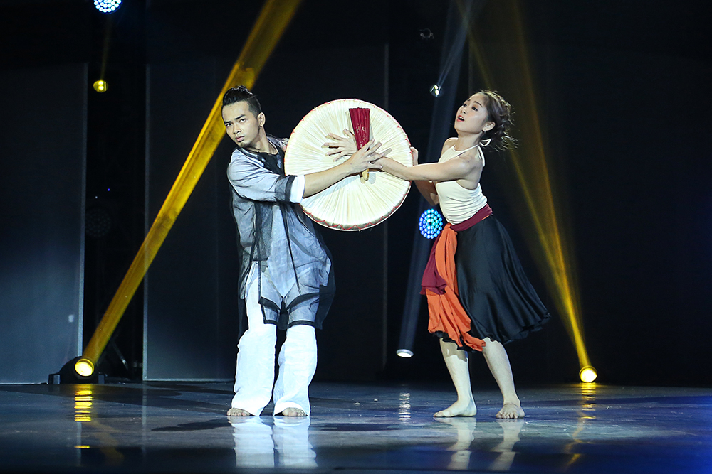 Lan Khuê bị Trấn Thành chọc ghẹo khả năng tiếng Anh - Ảnh 15. Lan Khuê bị Trấn Thành chọc ghẹo khả năng tiếng Anh - Ảnh 15.